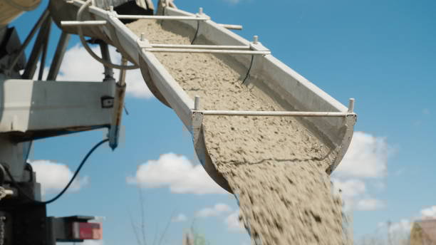 Best Custom Concrete Contractor  in Rancho Laveras, CA